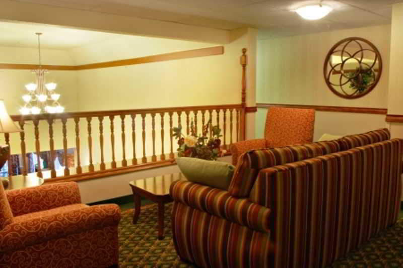 Country & By Radisson, International Airport, Or Hotel 3*