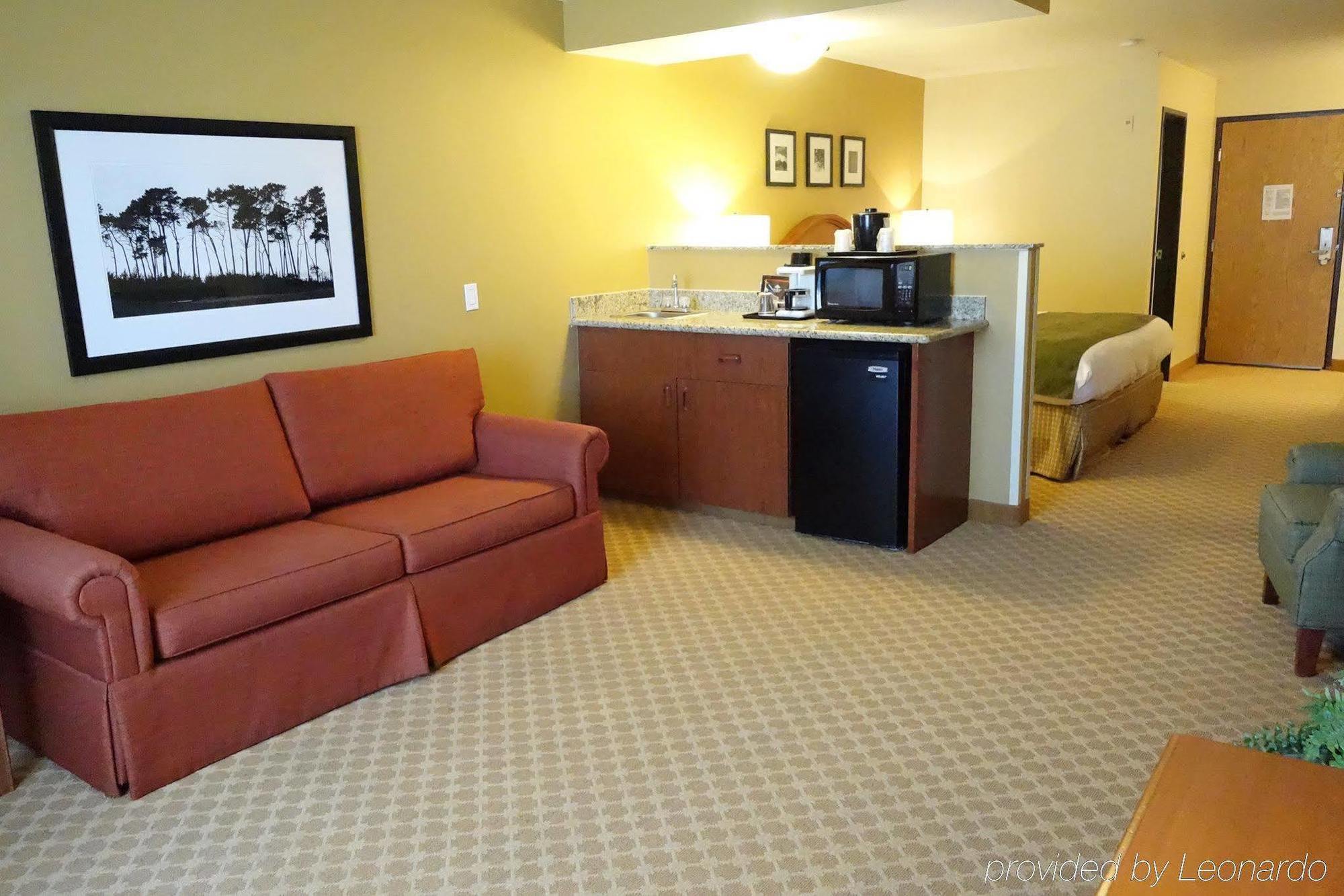 Country & By Radisson, International Airport, Or Hotel Portland
