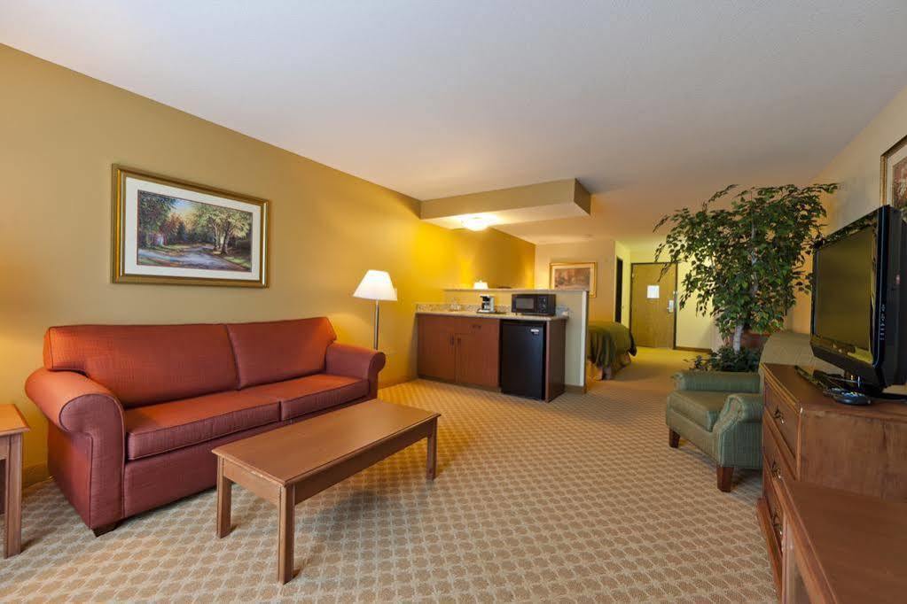 Country & By Radisson, International Airport, Or 3* Portland